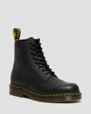 Dr. Martens 1460 Slip Resistant Leather Lace Up Boots Czarne | SN-DM84902