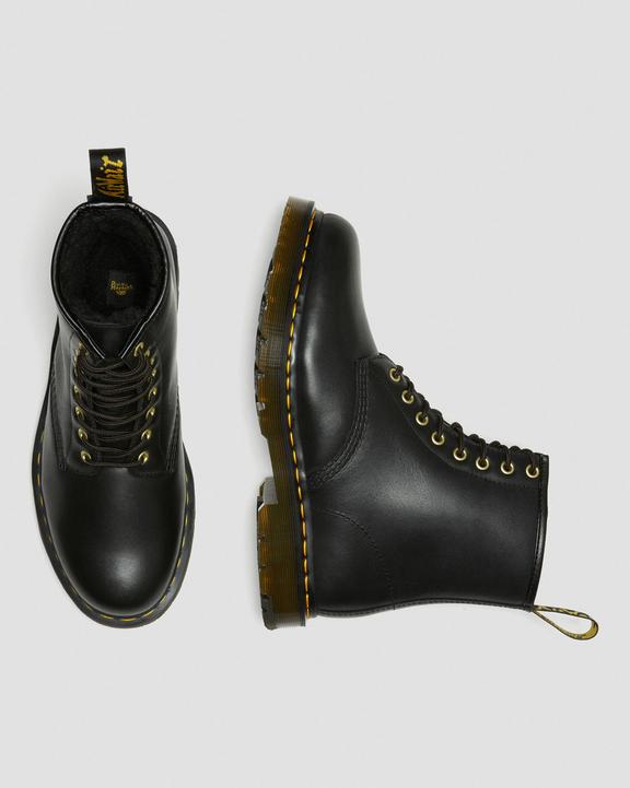 Dr. Martens 1460 DM's Wintergrip Leather Lace Up Boots Czarne | SN-DM84434