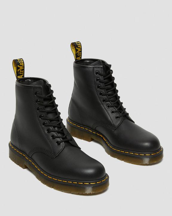 Dr. Martens 1460 Slip Resistant Leather Lace Up Boots Czarne | SN-DM84902